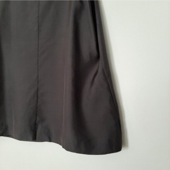 BANANA REPUBLIC 100% Silk Lightweight Shell Tank Top Scoop Neck Black Sz M P - Picture 14 of 14